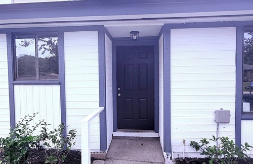 Sandalwood House | Atlantic - Spacious - Beach - Town Center - Mayo Clinic - Privacy-Center Spot