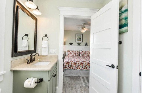 Bradenton Beach House | Atlantis Beach House by AMI Locals