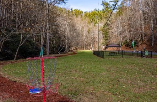 Sevierville Ski Chalet | Attitude Adjustment by Eden Crest