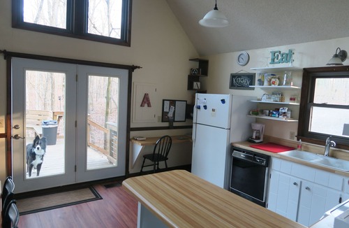 Clifftops Cabin | ATypical Cabin in Clifftops VRBO #891120 family & dog friendly