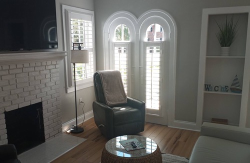 Avondale House | Avondale Retreat-Private Home with Heated Pool