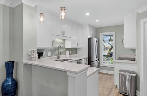 Twin Oaks Condo | Award-Winning Resort Amenities | Racquet Club 7