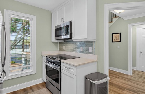 Twin Oaks Condo | Award-Winning Resort Amenities | Racquet Club 7