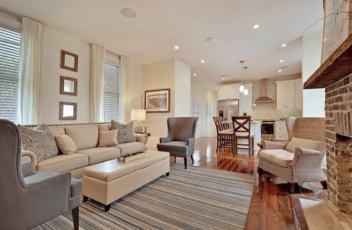 Cannonborough Elliotborough House | AWESOME PROPERTY, GREAT DOWNTOWN CHARLESTON LOCATION! Sleeps 10