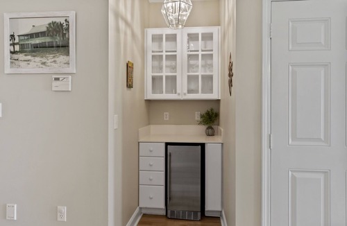 Navarre Beach House | B Free-Gulf front private home sleeps 10
