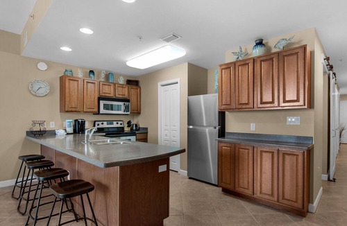 Fort Walton Beach - Destin Condo | Balcony Views of the Gulf, Zero-Entry Pool, Free Beach Chair Service