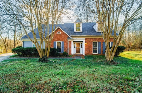 Charlotte House | Ballantyne Single-Story Ranch off the Greenway