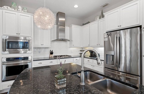 Santa Rosa Beach House | Barefoot Bliss at Nature Walk Heated Resort Pools Pickleball Courts 6 Bikes, 6 Seater Golf Cart