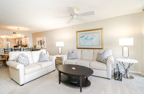 Butler Beach Apartment | Barefoot Trace 414-Direct Oceanfront, Premium Condo on 4th Floor