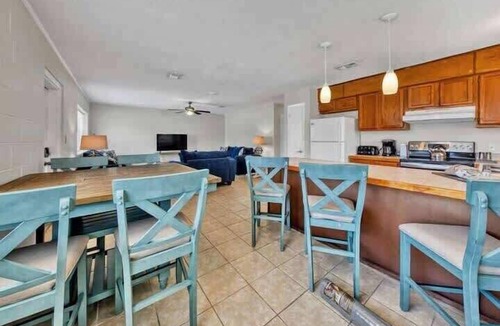 Fort Walton Beach Villa | Barracuda 1🌊Cottage Near the Beach🌞Dogs OK🐶