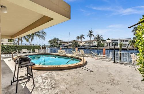 Bay Harbor Islands Apartment | Bay Harbor Sunset Apt 2A