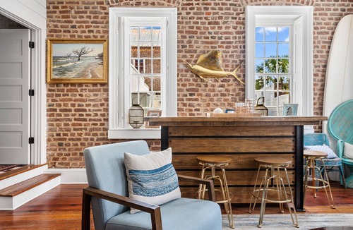Charleston Historic District Apartment | Bay Street Inn by StayDuvet | Prime Location