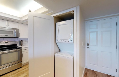 Punta Rassa Condo | Bay View Tower #735 STUNNING NEWLY RENOVATED 2 BED CONDO WITH SUNSET VIEW FROM PRIVATE LANAI