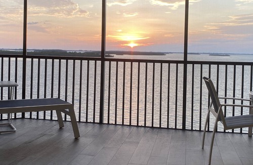 Punta Rassa Condo | Bay View Tower #735 STUNNING NEWLY RENOVATED 2 BED CONDO WITH SUNSET VIEW FROM PRIVATE LANAI