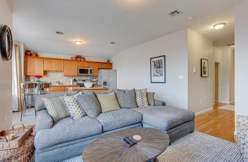 Constable Hook Apartment | Bayfront New Jersey Escape ~ 13 Mi to Times Square