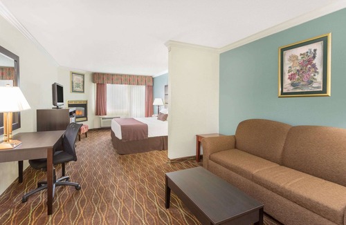 Helen Hotel | Baymont by Wyndham Helen