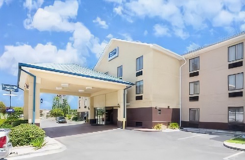 Pooler Hotel | Baymont by Wyndham Pooler/Savannah