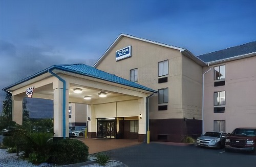 Pooler Hotel | Baymont by Wyndham Pooler/Savannah