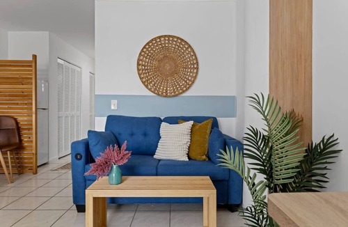 North Bay Village Apartment | Bayshore Bliss, Cozy with Water Views of Miami Bay