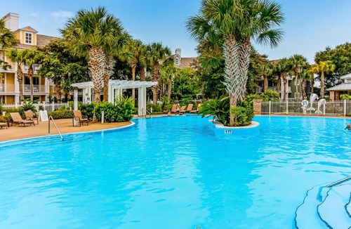 Baytowne Wharf Apartment | Baytowne Wharf - Pilot House #328/#330 combo