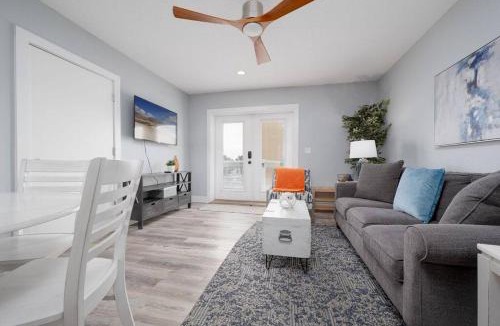 Jacksonville Beach Apartment | Be A Nomad - Oceanfront Entire 4 Unit - Group Family