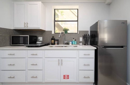 Jacksonville House | Be A Nomad | Steps to the ocean | pet friendly