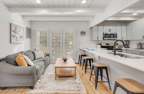 Montross House | Beach Access & Fire Pit! Potomac River Retreat