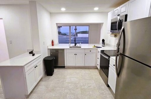 Ortona North House | BEACH access villas w/private POOL sleeps 41 ppl
