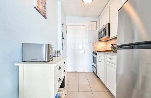 Ventnor City Apartment | Beach and Boardwalk Getawayn