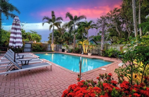 Mango Groves Villa | Beach Bliss Villa 4 in Prime Location with Pool