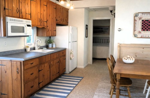 Ocean Beach I House | Beach Block 5-Bdrm with Chalet, Steps to Beach