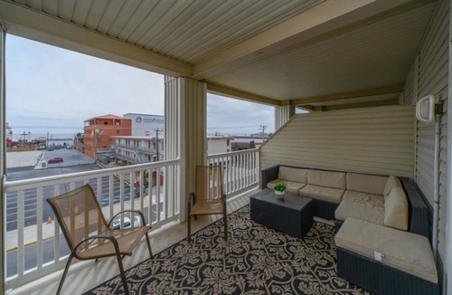 North End Condo | Beach block - boardwalk, ocean views, steps to the beach.