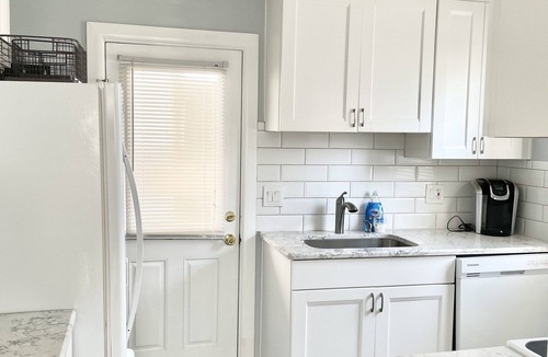 Gold Coast Condo | Beach Block One house from beach 1st floor Completely Renovated