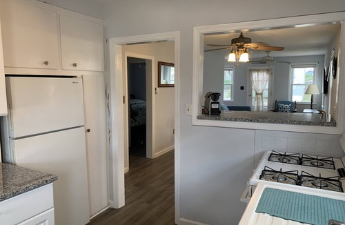 Ortley Beach Apartment | Beach Block, Renovated 2 bdrm, sleep 6, 1st flr unit Yard/Parking 4 beach badges