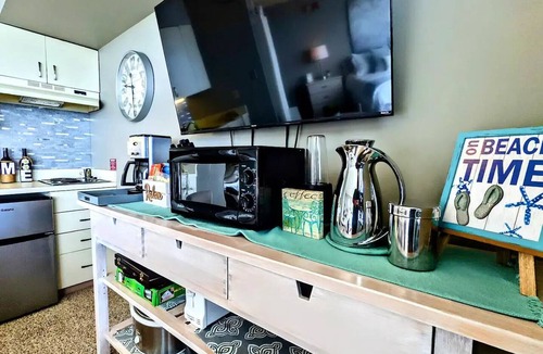 Atlantic City Condo | Beach & Boardwalk - Endless Summer Sunrise Studio