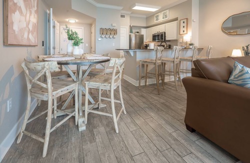 Panama City Beach Condo | Beach Chair Service Included - Gulf front Master - Bunk Room - Near Pier Park