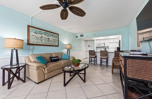 Hutchinson Island South Apartment | Beach Condo/Island Beach Resort/No Cleaning Fee/Condo 113