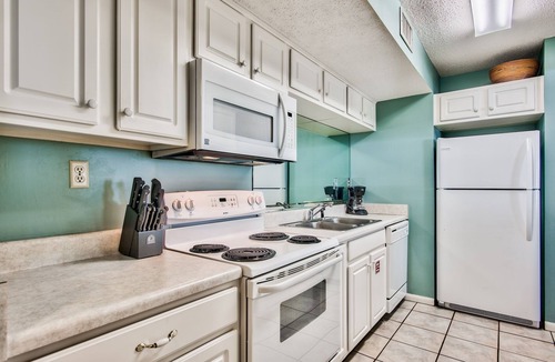 North West Florida Condo | BEACH FRONT AT JETTY EAST! 1 FREE BEACH CHAIR SET UP EACH DAY OF YOUR STAY!