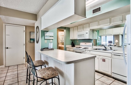 North West Florida Condo | BEACH FRONT AT JETTY EAST! 1 FREE BEACH CHAIR SET UP EACH DAY OF YOUR STAY!