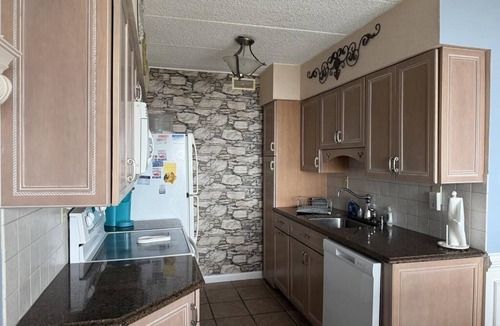 Sea Isle City Condo | Beach Front Condo with Fantastic Views
