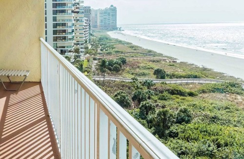 Marco Island Resort | Beach Front - Ocean View - The Charter Club of Marco Beach®.