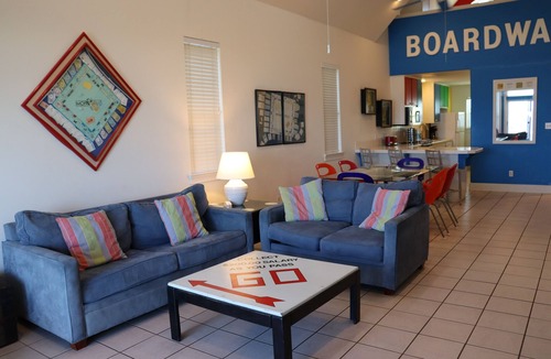 East End House | Beach Front Single House - with 6 Person Hot Tub - Holiday Weeks are on SALE!