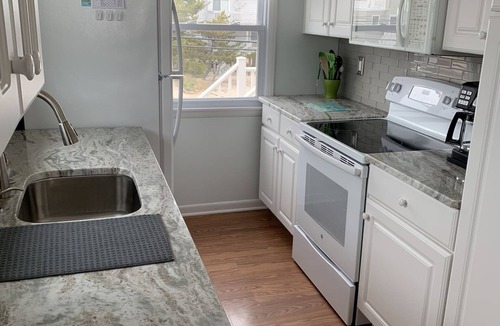 South Beach Haven House | Beach Haven Ocean Block Duplex - 3 bedrm & 2 full per unit + 2 outdoor showers