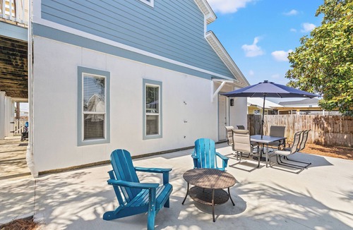 Bahama Beach House | Beach House! Spacious 4BR Retreat, Steps to Beach, Gulf Views & Viewing Deck!