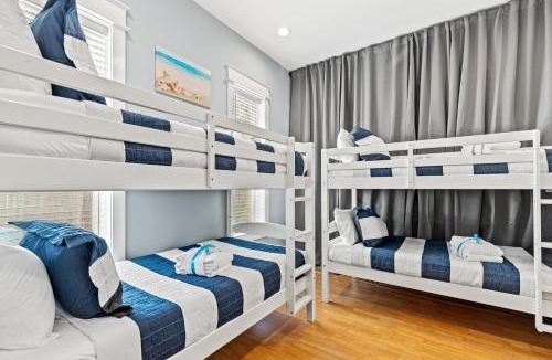 Bahama Beach House | Beach House – Spacious 4BR Retreat with Gulf Views & Observation Deck!