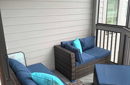 Oceanmarsh Subdivision Condo | Beach house villa! Screened in porch, with views!