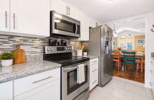 Myrtle Beach Cottage | Beach House | Walk to Beach | Golf Carts OK | Pool