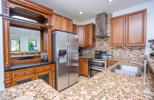 Victoria Park House | Beach, Las Olas, Large Pool