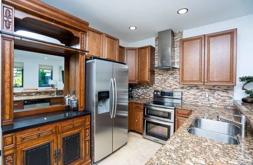 Victoria Park House | Beach, Las Olas, Large Pool