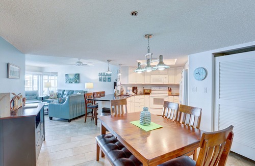 Redington Shores Condo | 🌞 Beach Palms 311 – Stylish Beachfront Condo in Indian Shores, FL